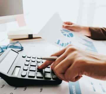 peningkatan transparansi dan akuntabilitas dalam pelaporan imbalan pascakerja melalui penerapan PSAK 24.